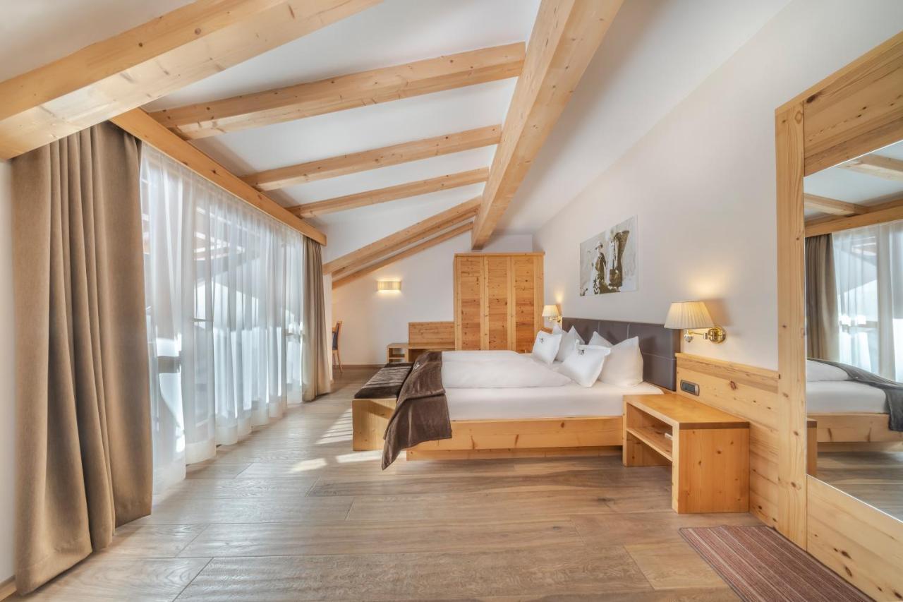 Hotel Chalet Dlaces سيلفا دي فال جاردينا المظهر الخارجي الصورة